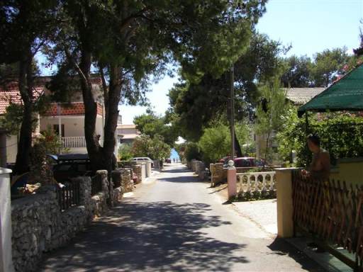 Path to the beach