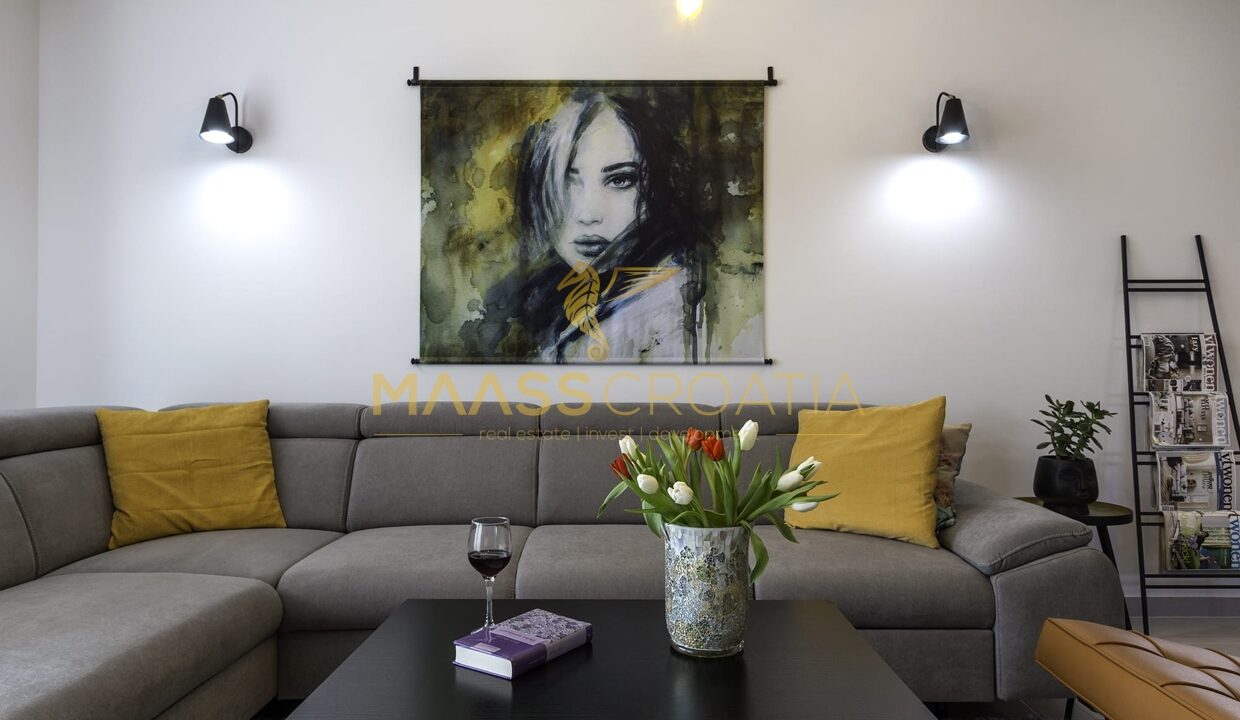 villa-m-premantura-living-room5