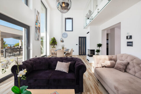 Neue moderne Villa mit Meerblick in der Nähe von Šibenik