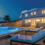 Weißes Steinjuwel in Novalja – Insel Pag