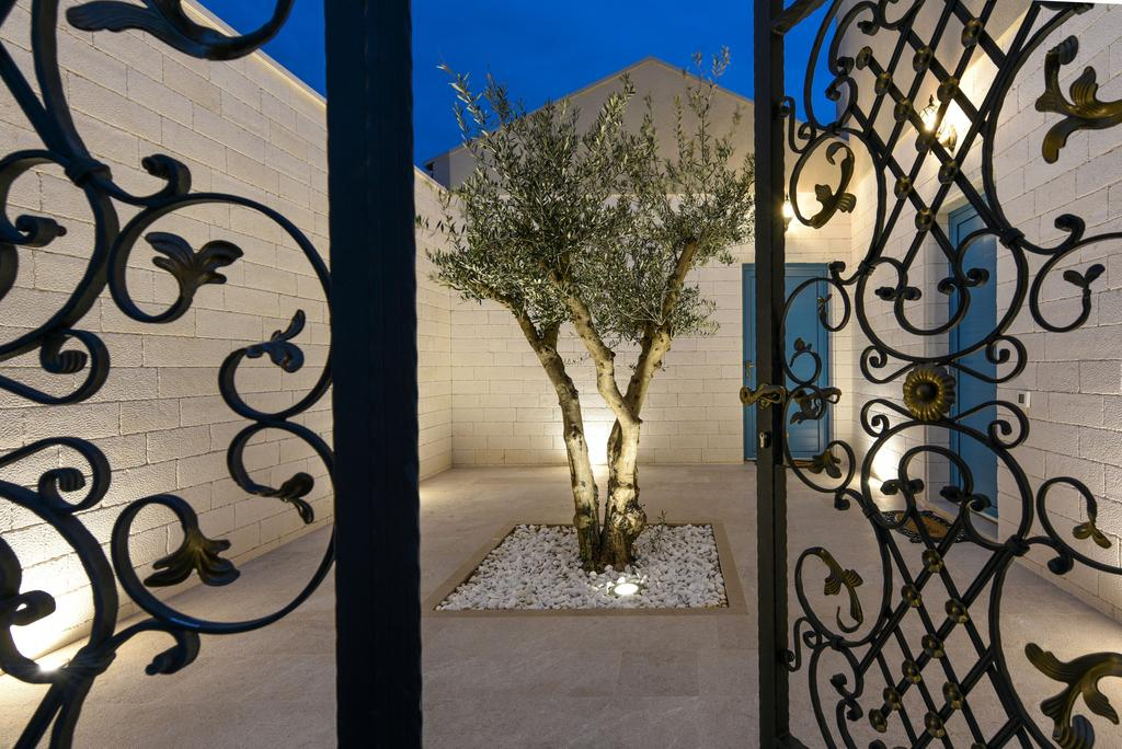 Luxuriöse Villa mit einem Tennisplatz - Novigrad, Gespanschaft Zadar