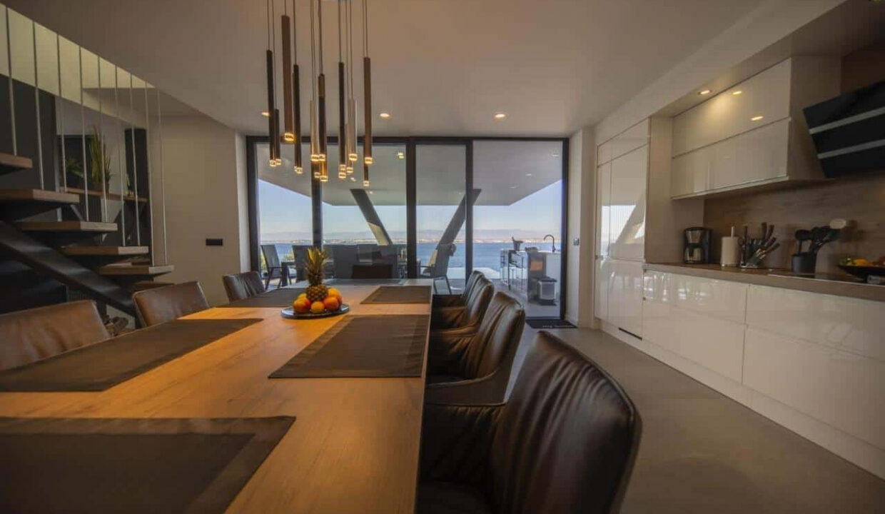 Neue Villa mit Meerblick auf Ugljan