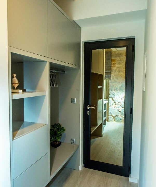 Rustikale Doppelhaushälfte - Kastel Luksic