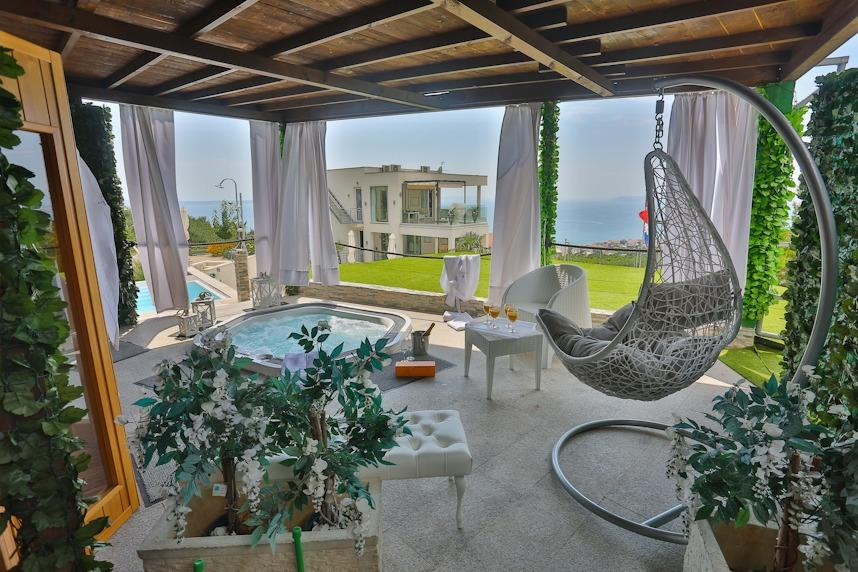 Luxus-Design-Villa mit Meerblick in Split