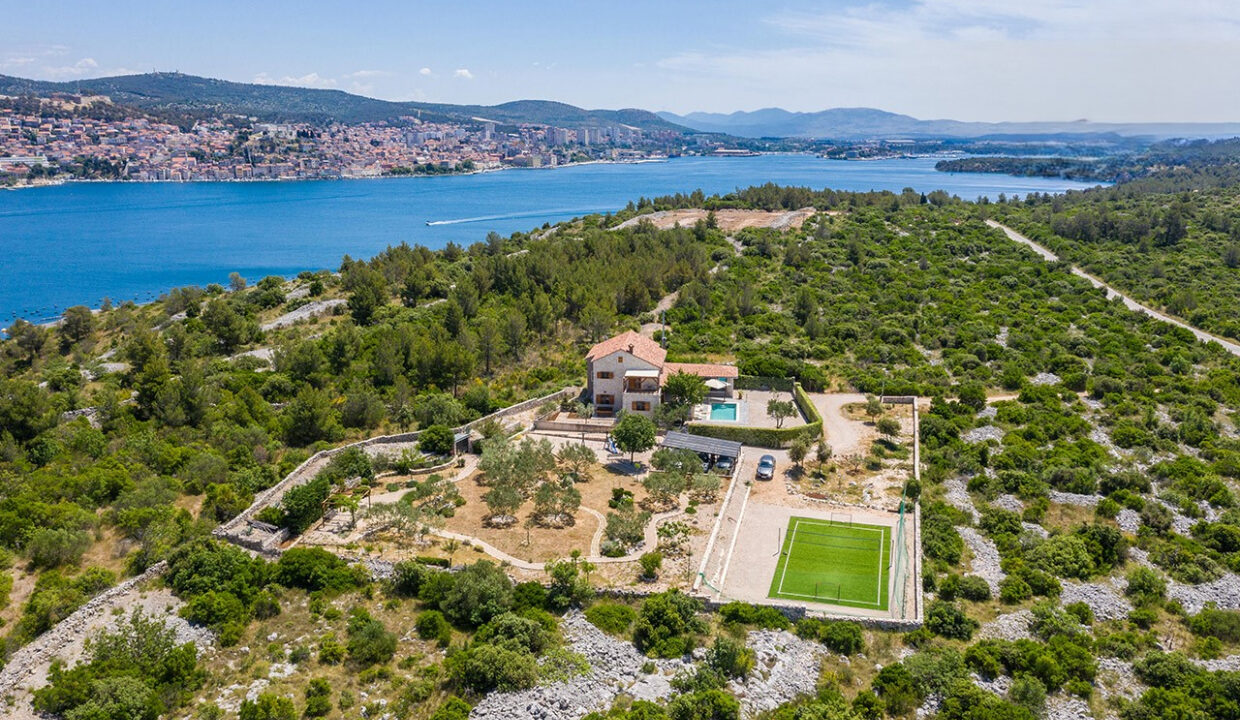 Außergewöhnliches Steinhaus Sibenik Stadtblick