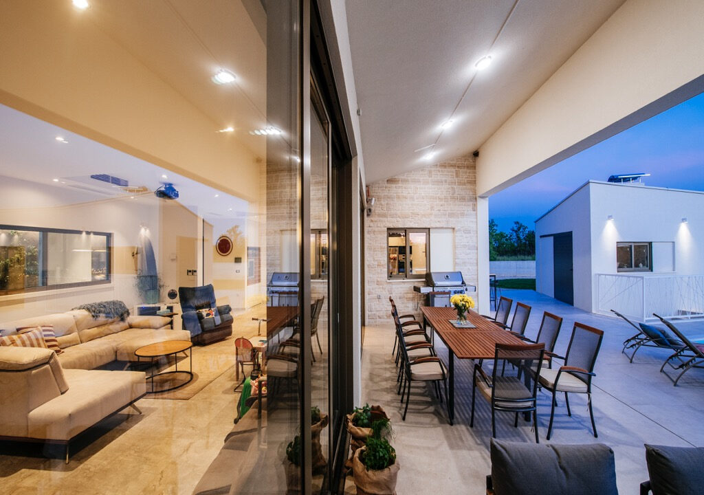 Erdgeschossvilla im amerikanischen Stil - Zadar