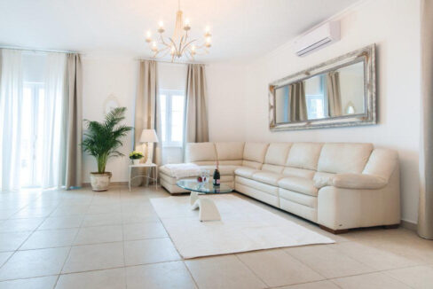 Weißes Steinjuwel in Novalja – Insel Pag