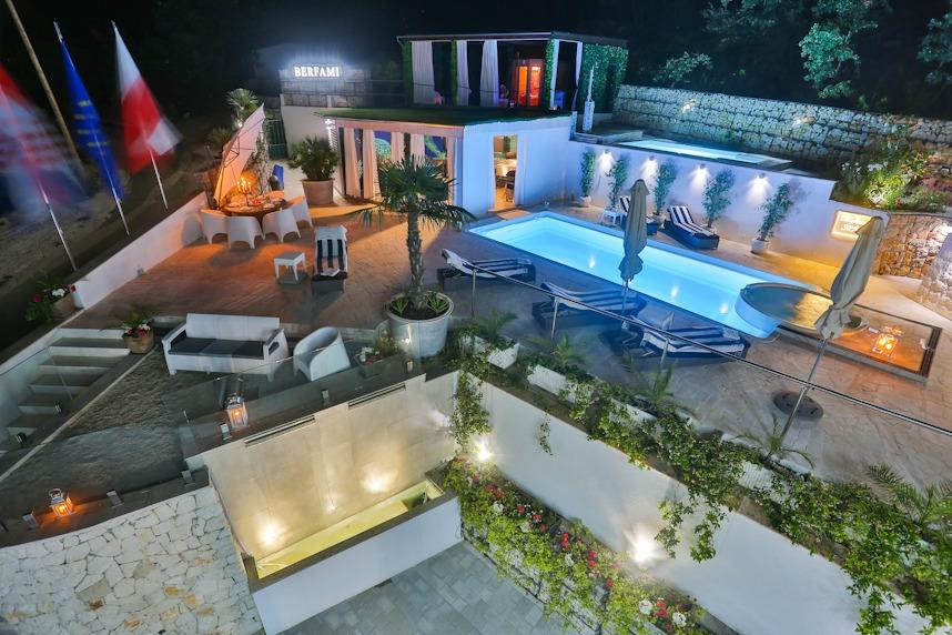 Luxus-Design-Villa mit Meerblick in Split