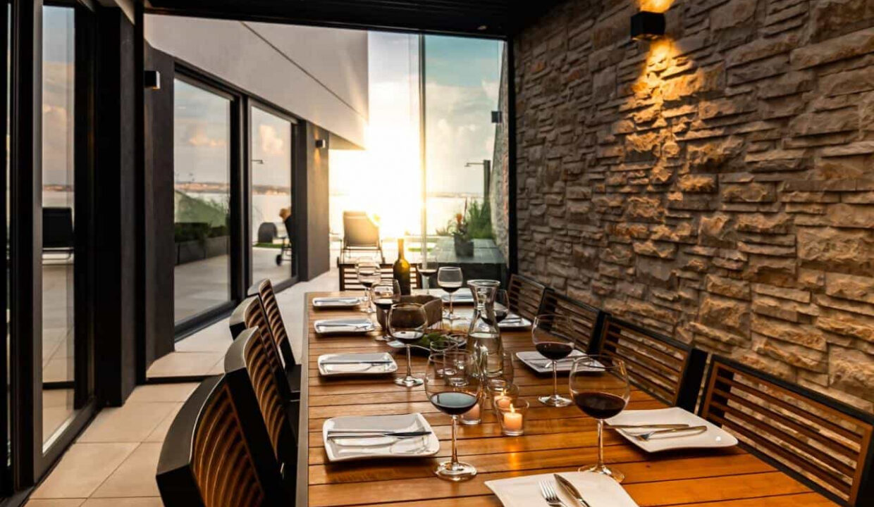 Moderne Villa mit Meerblick auf der Insel Ugljan