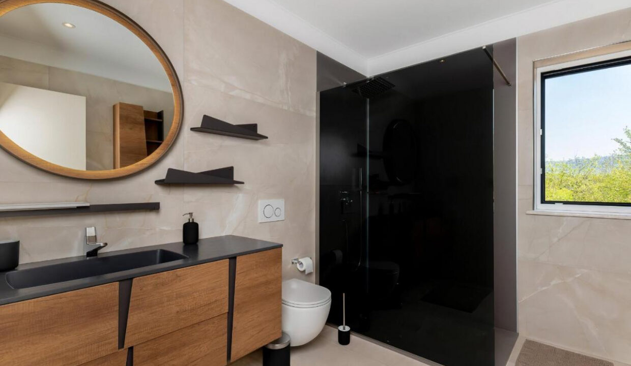 Neue moderne Villa mit traditionellem Charakter - Labin, Istra