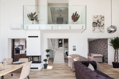 Neue moderne Villa mit Meerblick in der Nähe von Šibenik