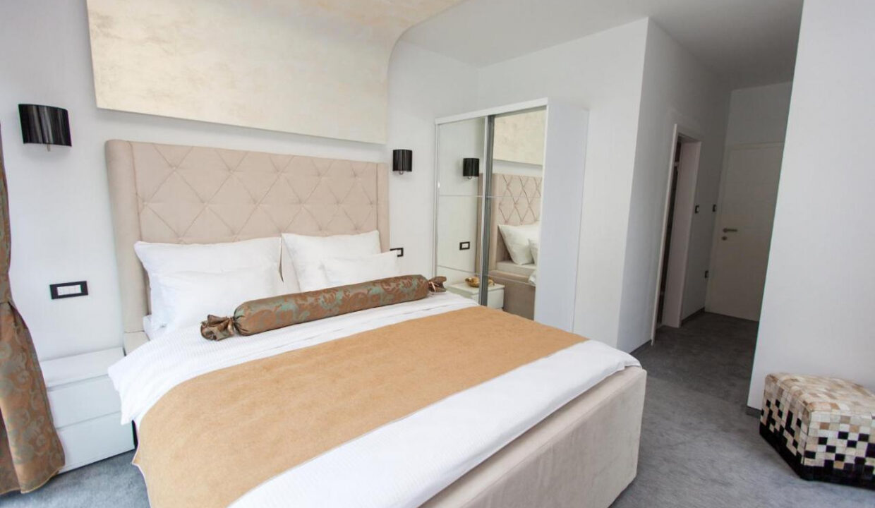 Villa im geometrischen Stil mit atemberaubendem Blick - Crikvenica