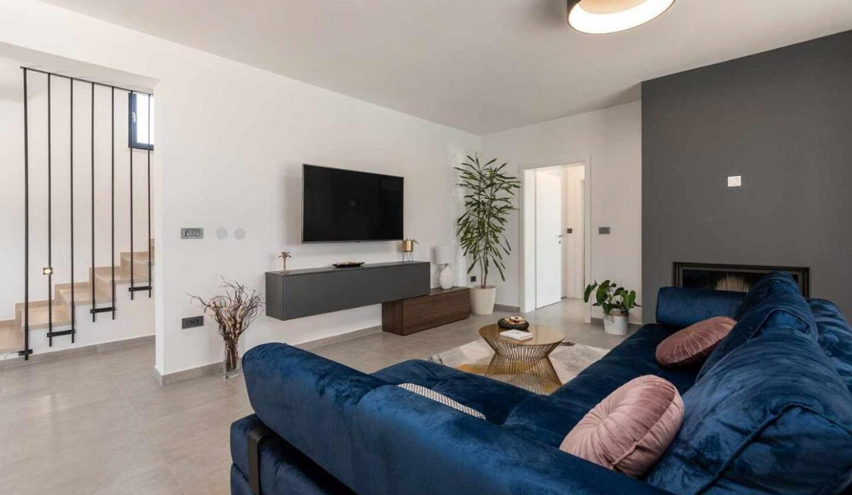 Moderne Villa mit Extra-Grundstück - Tinjan, Region Istrien