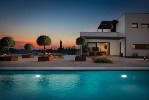 Erstaunliches modernes Haus bei Sibenik