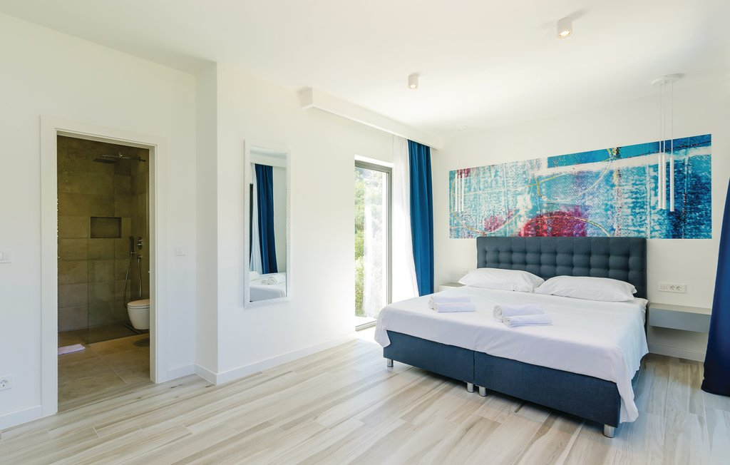 Weiße Villa am Meer mit extra Grundstück - Dubrovnik