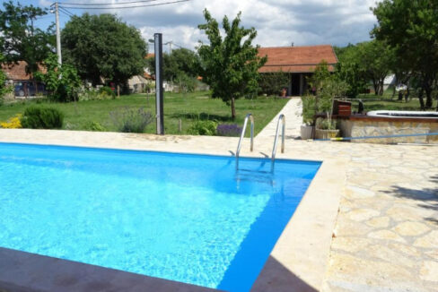 Charmantes Haus mit ländlichem Charakter - Region Sibenik