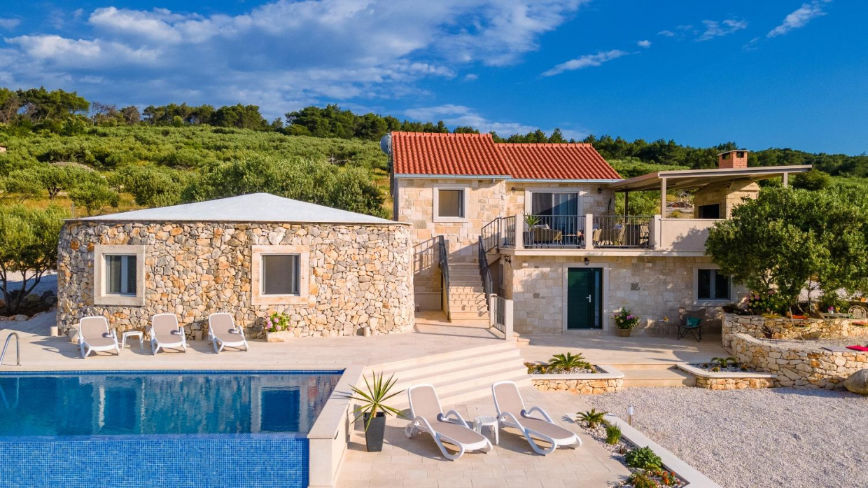 Steinhaus auf der Insel Brac