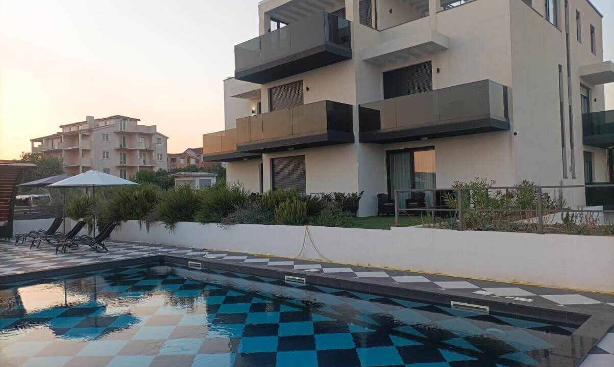 Modernes Gebäude Rogoznica