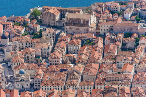 Weiße Villa am Meer mit extra Grundstück - Dubrovnik