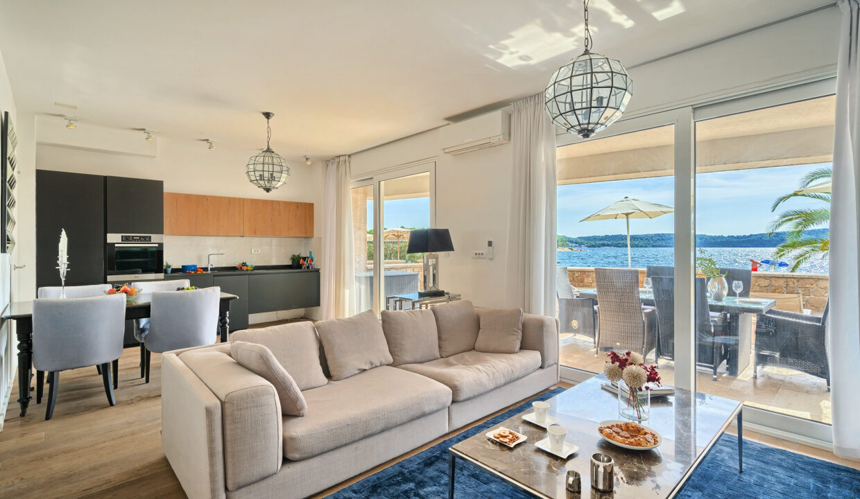 Haus am Meer bei Trogir