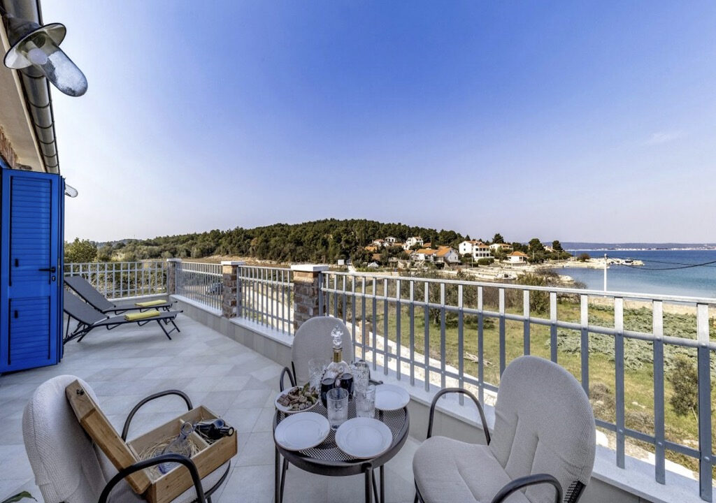 Steinhaus in der Region Zadar, Insel Pasman