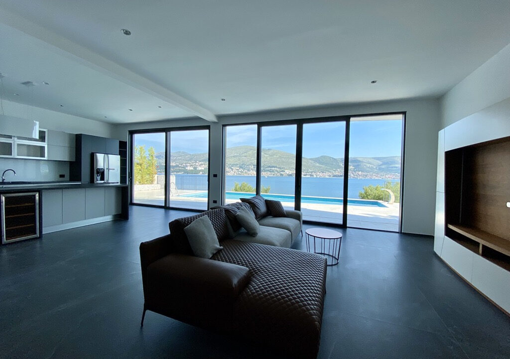 Erstaunliche Villa direkt am Meer auf Ciovo