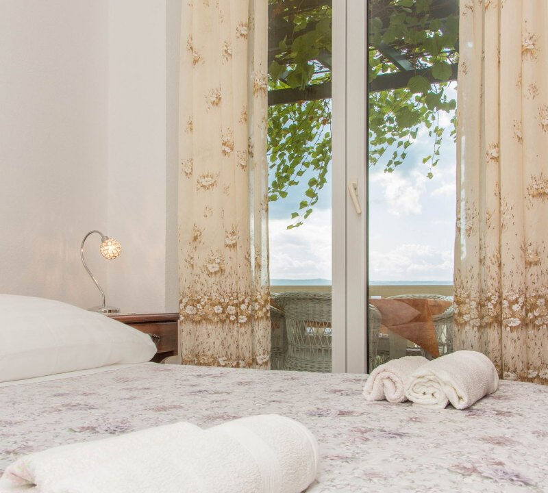 Villa am Meer auf der Insel Bra?