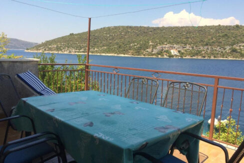 Haus am Meer auf der Insel Drvenik Veliki