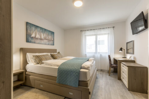 Steinhaus mit Meerblick in Omis