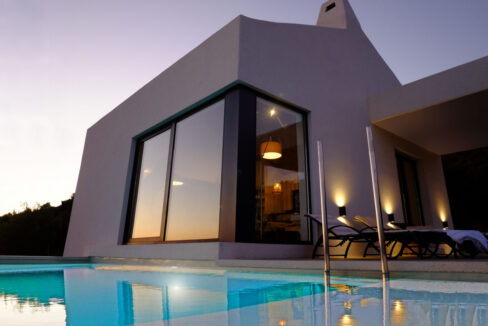 Weißes Haus mit Meerblick auf der Insel Vis