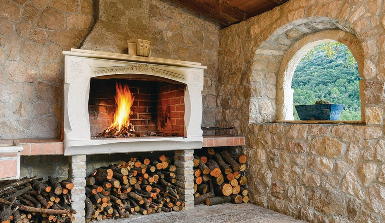 Haus aus weißem Stein - Halbinsel Peljesac