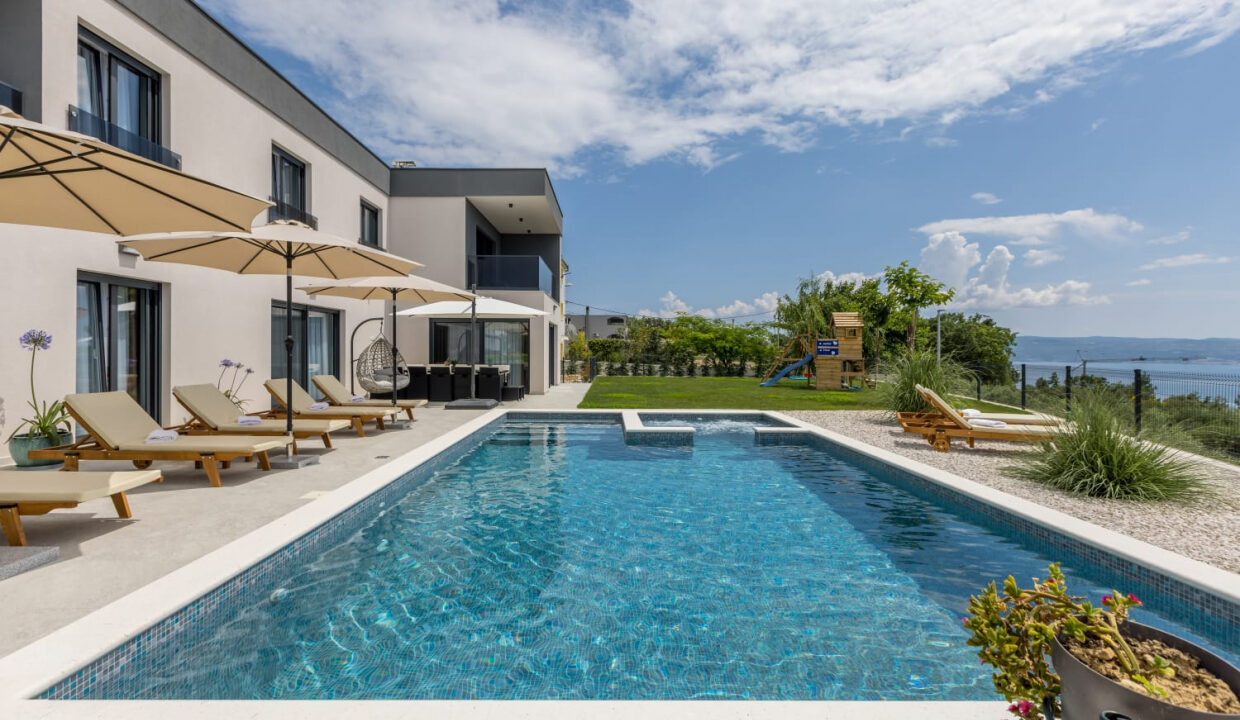 Neues Meerblick-Ferienhaus Podstrana