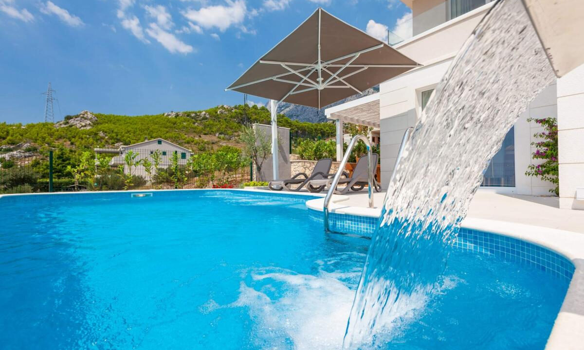 Super Haus mit Meerblick in Makarska