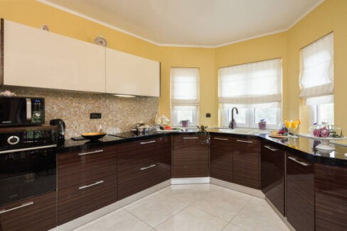 Tropisch anmutende Villa in der Nähe des Nationalparks Krka