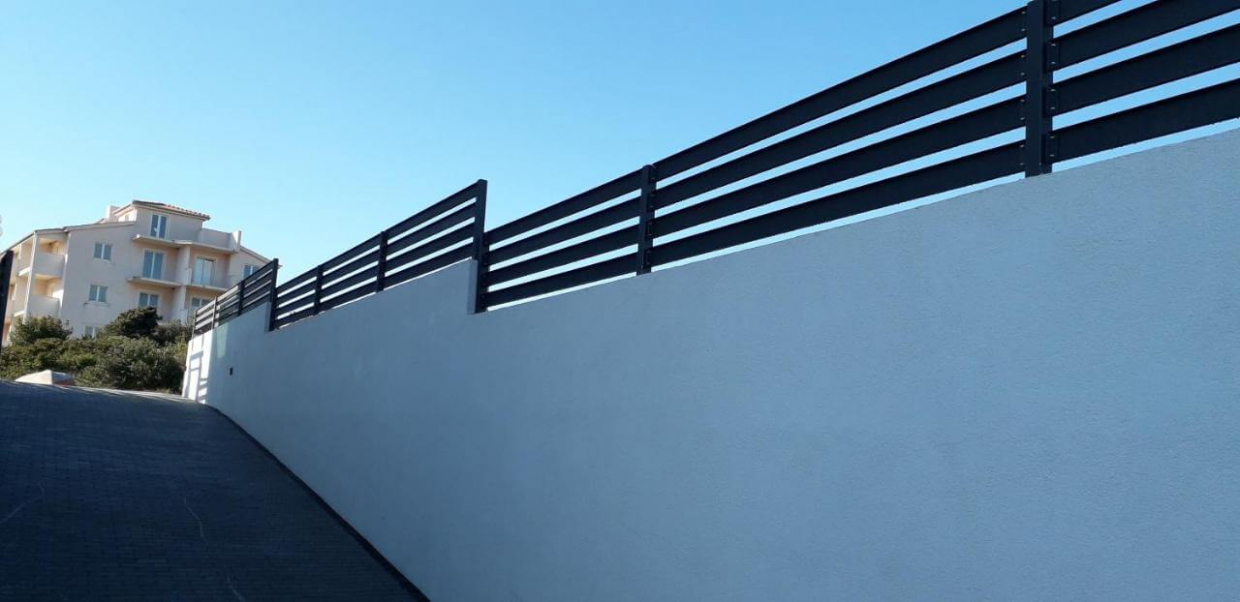 Modernes Gebäude Rogoznica