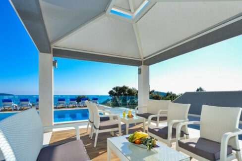 Atemberaubende Doppelhaushälfte Rogoznica