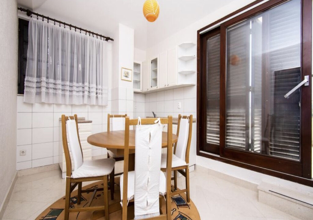 Haus mit Meerblick in Sibenik