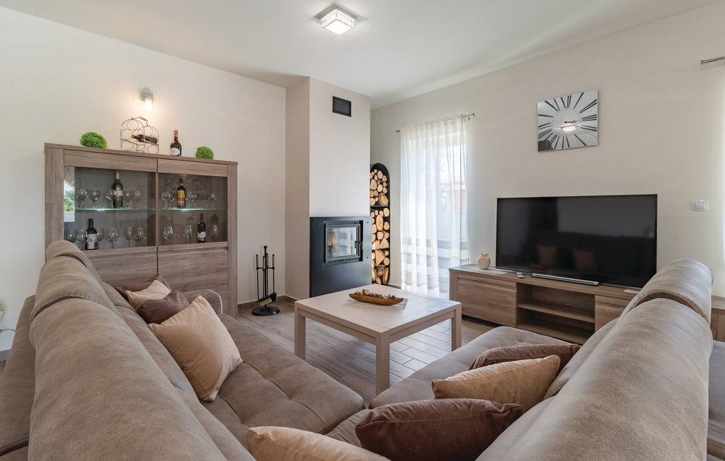 Atemberaubende zweistöckige Villa - Region Pula