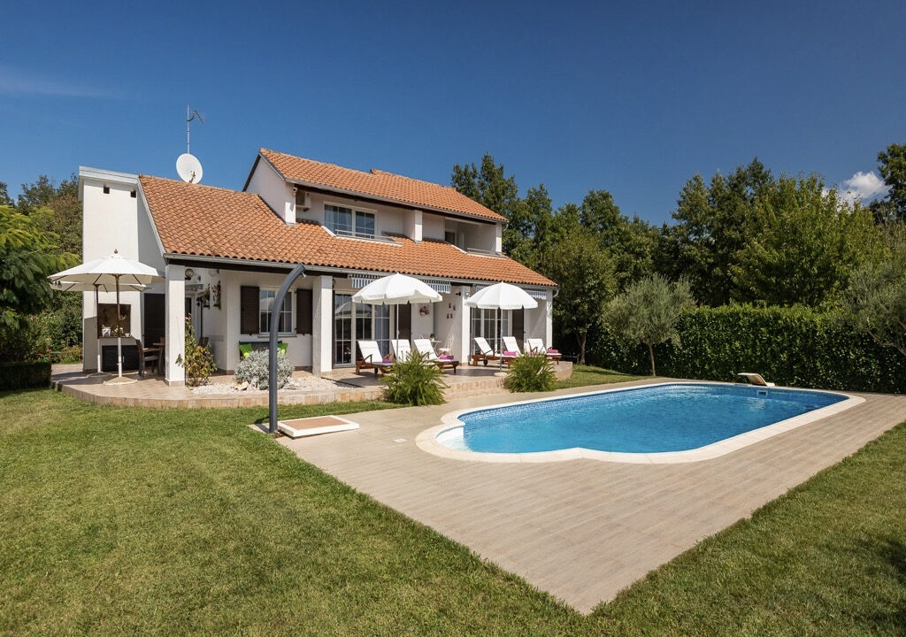 Modern aussehende Villa - Porec, Istra