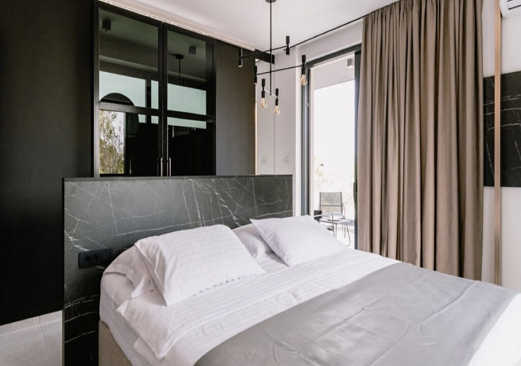 Neue moderne Villa in Sibenik