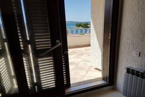 Haus mit Meerblick in Sibenik