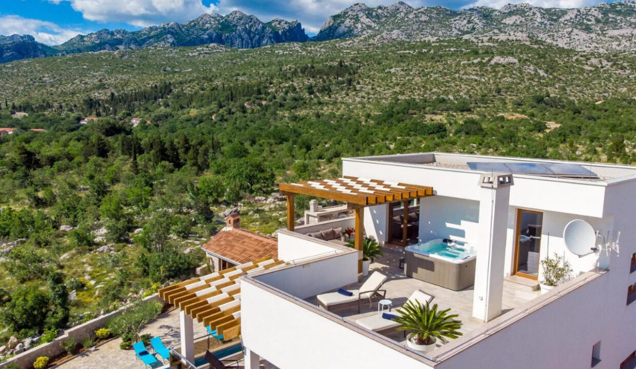 Wunderschöne Villa mit Meerblick in der Region Zadar