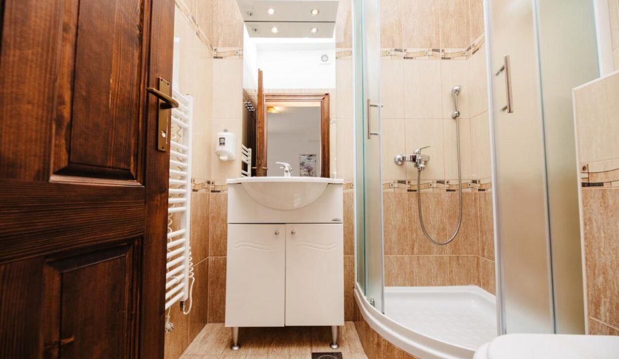 Grundstücke am Meer Tribunj