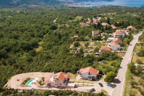Tropisch anmutende Villa in der Nähe des Nationalparks Krka