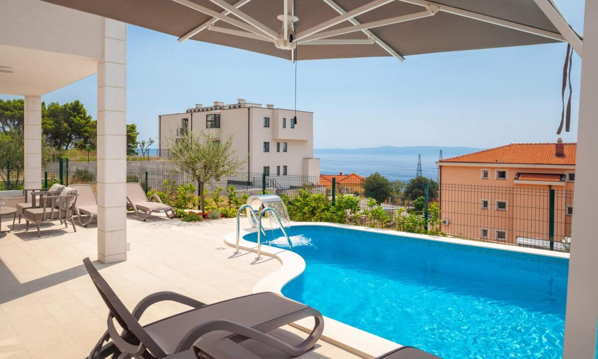 Super Haus mit Meerblick in Makarska