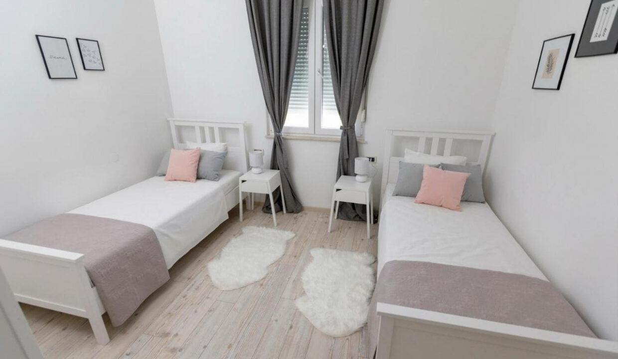 Haus mit Meerblick in Kastel Sucurac