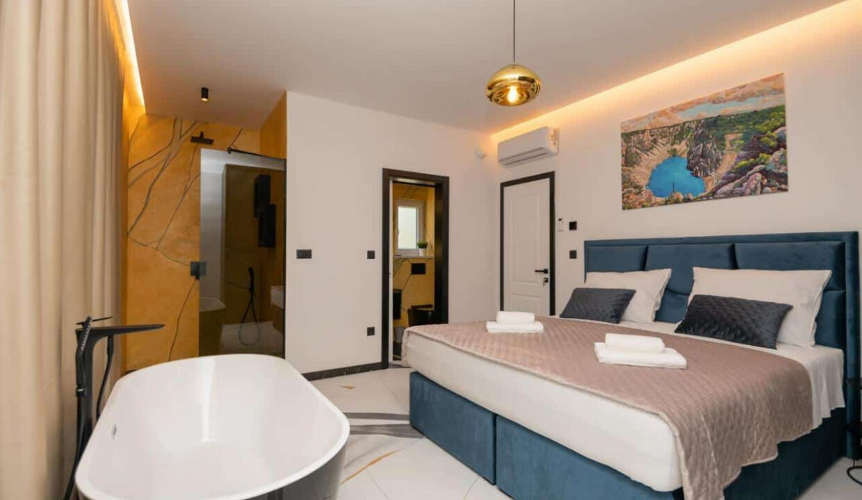 Modernes Haus bei Makarska