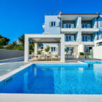 Atemberaubende Doppelhaushälfte Rogoznica