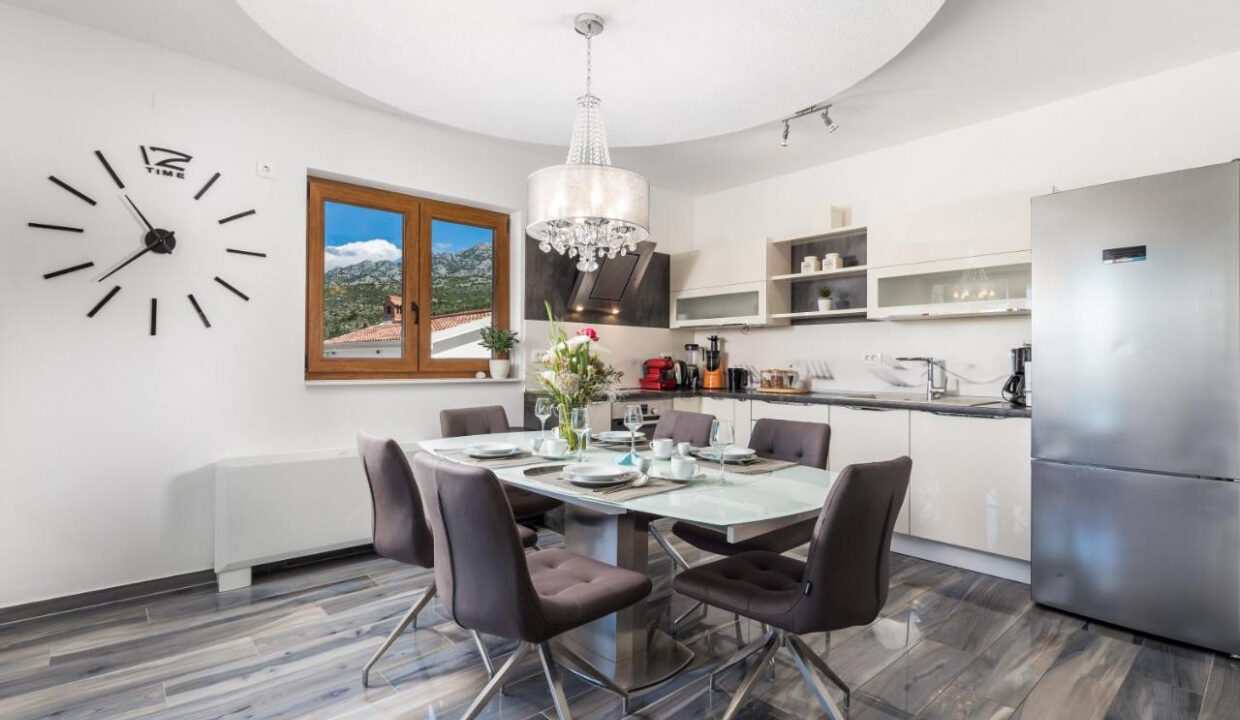 Wunderschöne Villa mit Meerblick in der Region Zadar