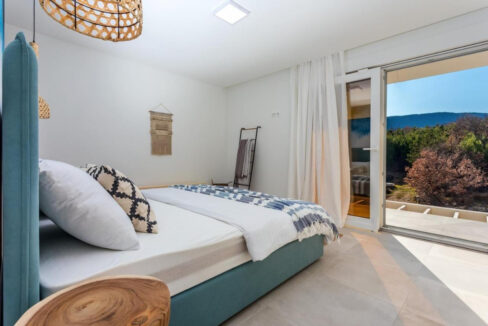 Wunderschöne weiße Villa bei Omis